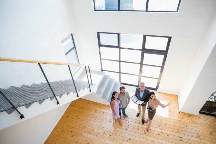 Sell Your Home Or Promote The Agent? You Can Choose….